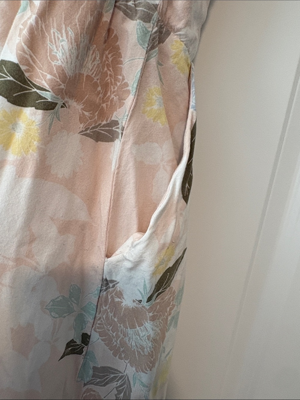 TORRID Floral Button-Front Pink Sundress *has pockets* - Picture 4 of 4